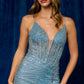 Vestido Entallado, Escote en V Profundo, con Tirantes y Abertura en la Pierna, Totalmente Bordado, Color Ice Blue