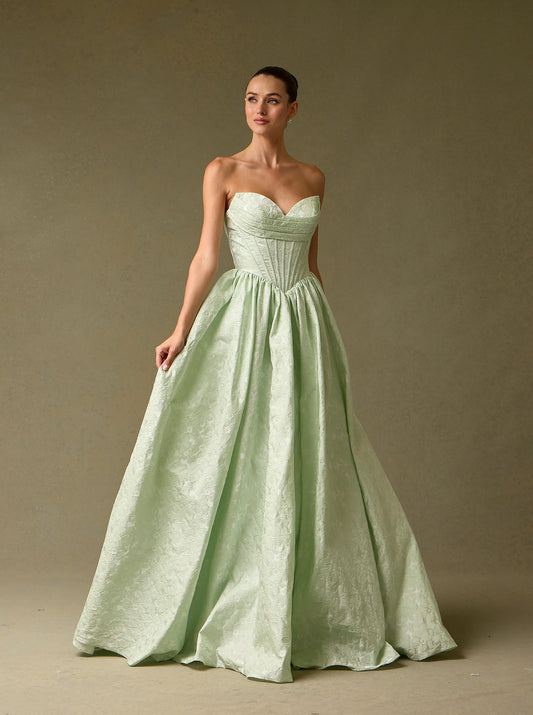 Vestido de Jacquar Estampado, Corte Princesa, Escote Corazón con Drapeado, Color Sage