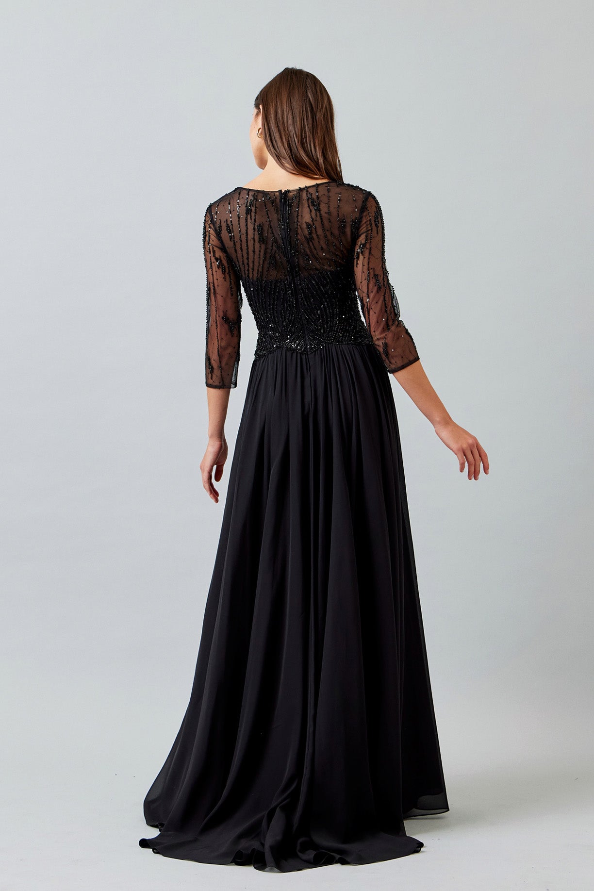 Vestido en Línea A con Manga Laga Color Black