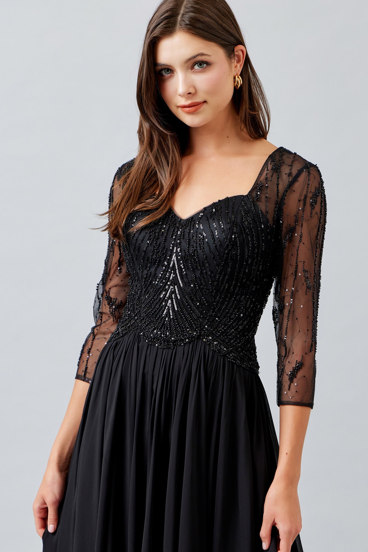 Vestido en Línea A con Manga Laga Color Black
