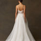 Vestido de Novia Línea A con Bordado de Lentejuelas y Perlas color Off White.