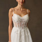 Vestido de Novia Línea A con Bordado de Lentejuelas y Perlas color Off White.
