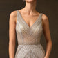 Vestido Corte Ajustado, Escote En V, Sin Mangas, de Tul con Cristales, Pedrería y Lentejuela, Color Silver