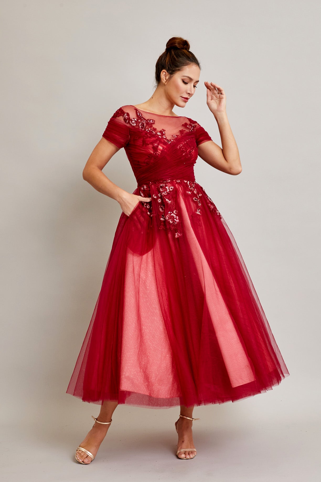 Vestido Manga Corta en Línea A (Dos Colores)