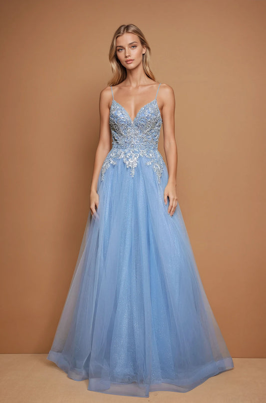 Vestido de Tul en Corte A con Tirantes y Aplicaciones de Encaje Bordado Color Ice Blue