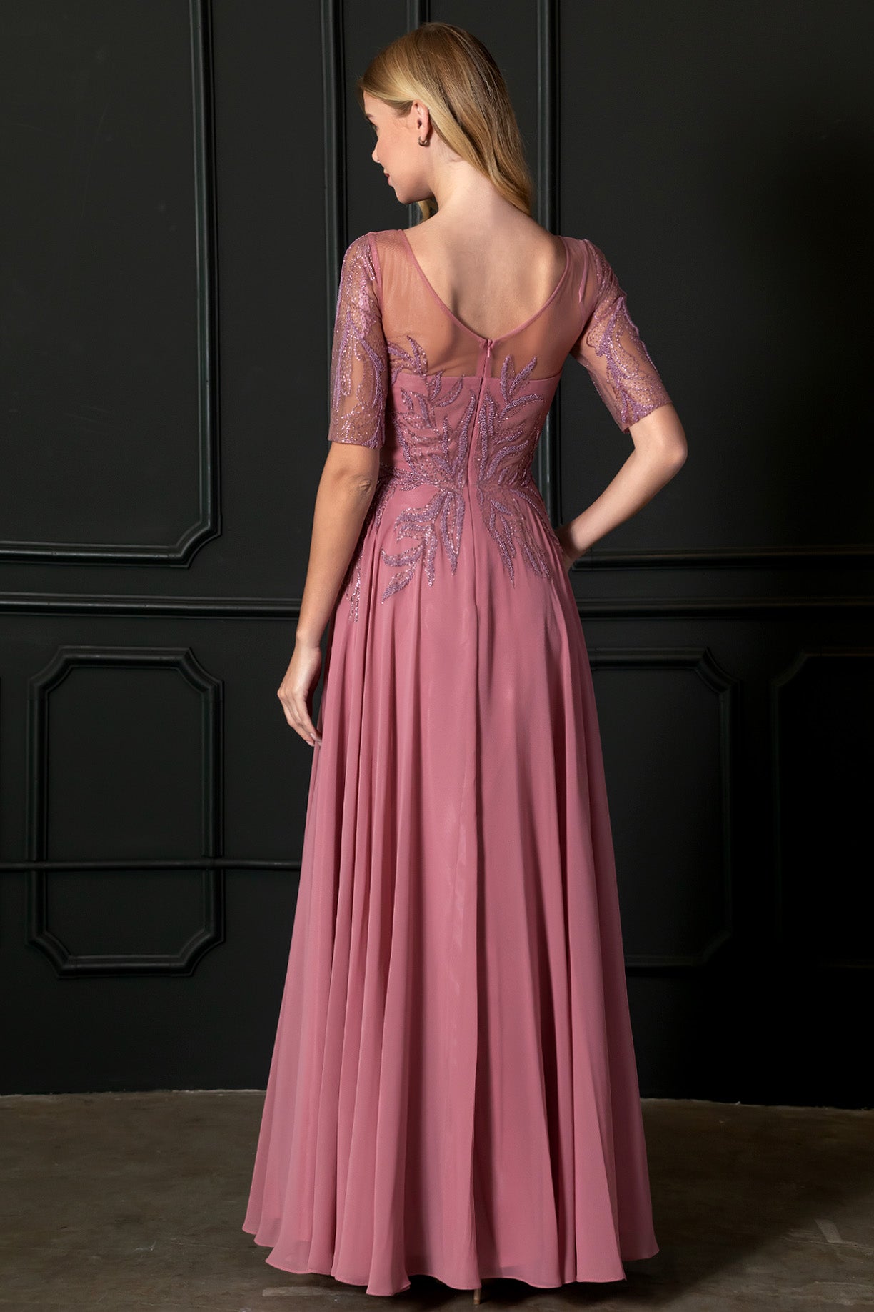 Vestido en Línea A  Manga Corta, Cuello V (Dos Colores)
