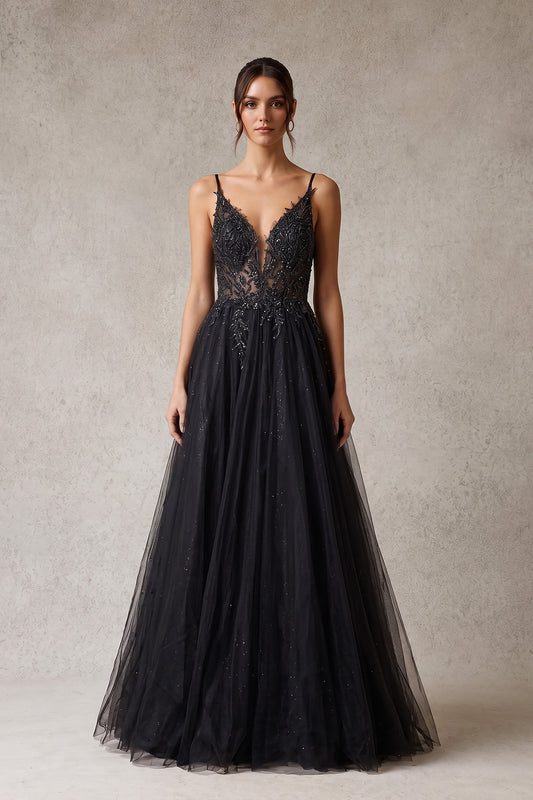 Vestido en Corte A, de Tul con Brillos, Corpiño Bordado, de Escote en V y Tirantes, Color Black