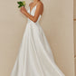 Vestido Corte en A con Tirantes y Escote en V, Color Off White