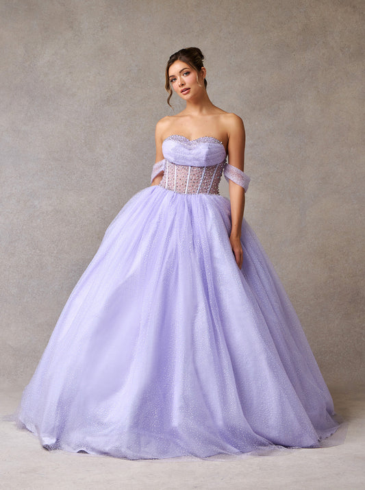 Vestido de Fiesta Hombros Fuera Escote Corazón y con Cordones en la Espalda Color Lilac