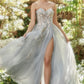 Vestido con Escote Corazón Aplicaciones y Encaje Floral, sin mangas brillante.