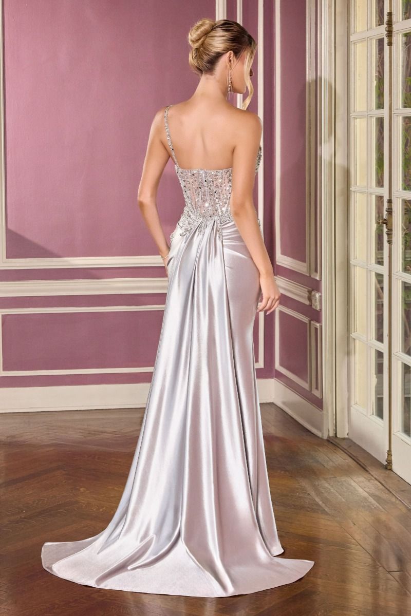 Vestido con Escote Asimétrico, Adornos de Cristales y Cuentas, con un Tirante, Color Silver