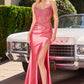 Vestido de Satén con Glitter  y Detalles de Encaje con Abertura, Color Coral