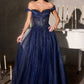 Vestido de Gala Escote con Hombros Descubiertos, Tirantes de Tul Drapeado y Corpiño Completamente Adornado (Varios Colores)