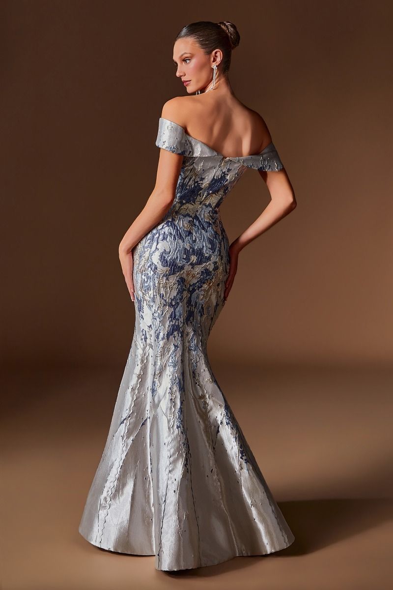 Vestido de Jacquard Metalizado, Corte Sirena, Hombros Descubiertos