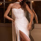 Vestido de Novia de Chifón  Drapeado Sin Tirantes Con Abertura Color Off White.