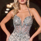 Vestido Escote corazón ilusión con tirante halter y cuentas geométricas Color Silver Nude.