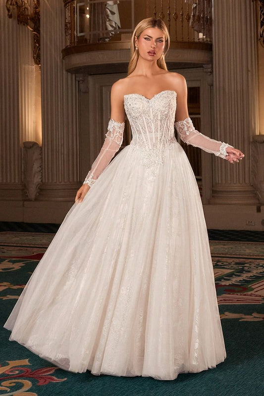 Vestido de Novia Corte en A con Corpiño Bordado y Escote Corazón, con Mangas Desmontables, Color Off White