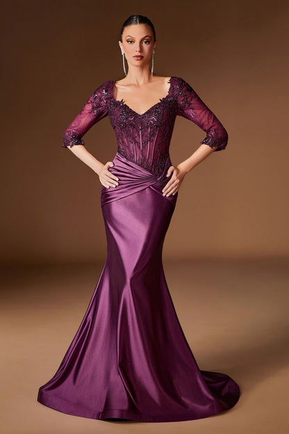 Vestido Corte Sirena Escote redondo, mangas tres cuartos ilusión y cintura fruncida.Varios Colores