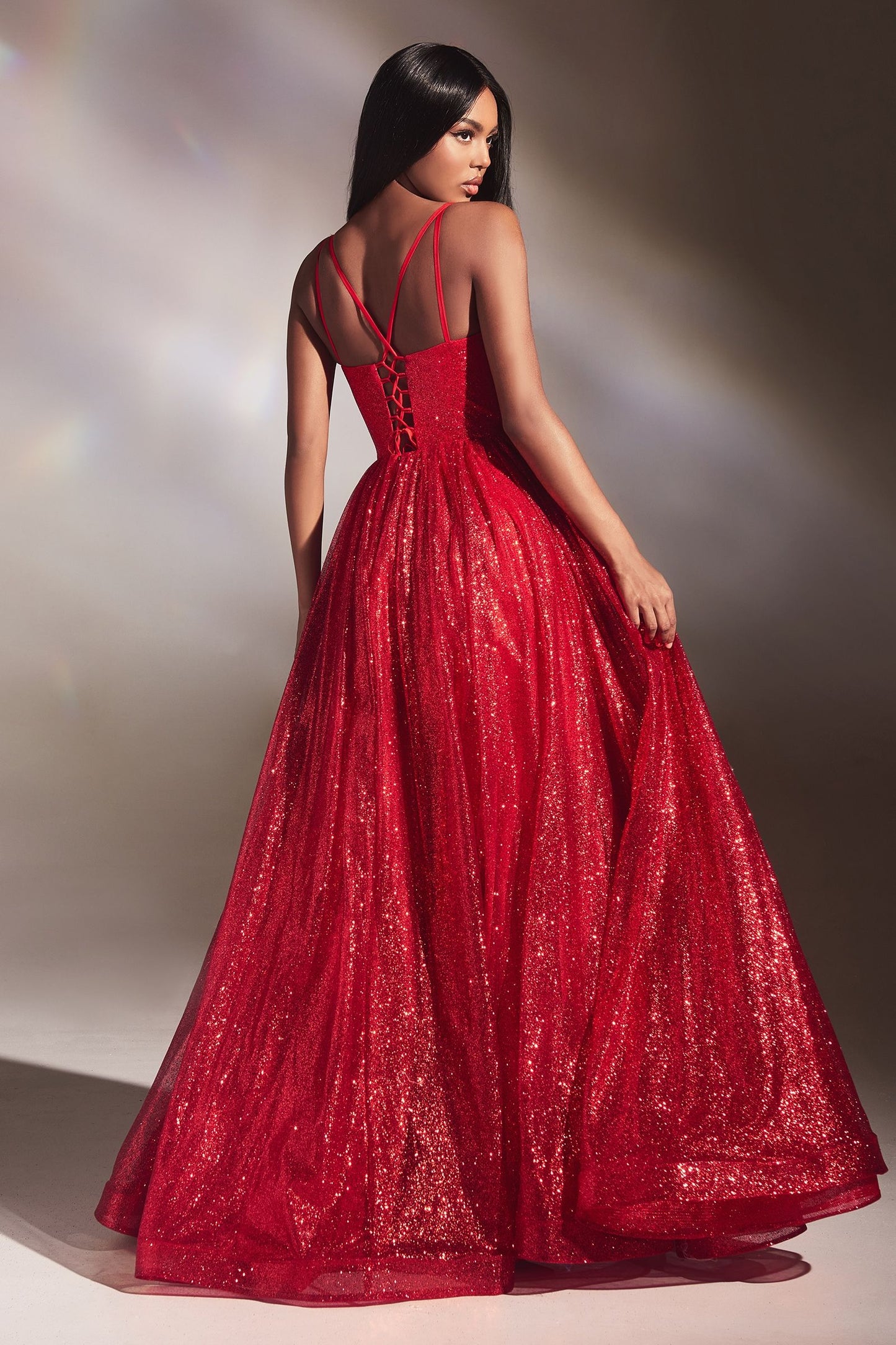 Vestido de Línea A  de Tul a capas  con Brillos (Varios Colores)