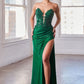 Vestido con encaje y sin Tirantes.