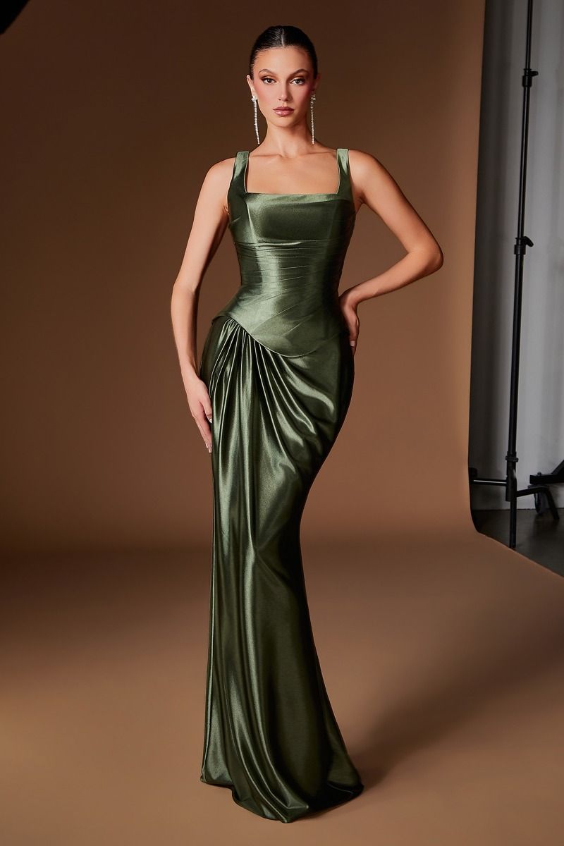 Vestido Recto Ajustado, con Tirantes, Escote Recto y Detalle Fruncido en la Falda, Varios Colores