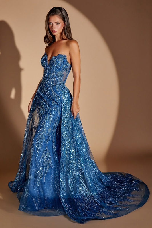 Vestido Entallado con Sobrefalda Desmontable con Elaborados Adornos de Pedrería, Lentejuelas y Bordados, Color Blue