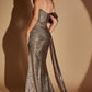 Vestido Corte Sirena Metalizado Brillante, Con Escote Corazón, Hombros Descubiertos, Banda Lateral