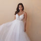 Vestido de Novia en Corte de Tul Suave Con Corpiño Adornado con Encaje y Cuentas, Color Off White