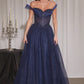 Vestido de Gala Escote con Hombros Descubiertos, Tirantes de Tul Drapeado y Corpiño Completamente Adornado (Varios Colores)