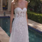 Vestido de Novia Ajustado Sobrefalda de Encaje Floral, Color Off White