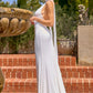 Vestido de Novia Entallado, Con Escote Halter, Espalda Descubierta y Bufanda a Juego, Color Off White