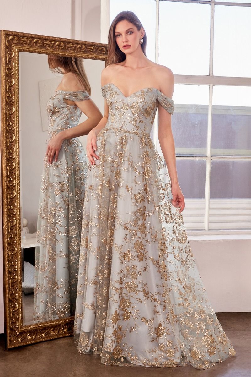 Vestido de Tul Bordado en Corte en A Escote de Corazón (Varios Colores)
