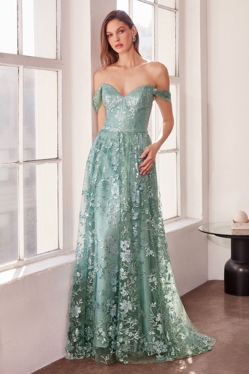 Vestido de Tul Bordado en Corte en A Escote de Corazón (Varios Colores)