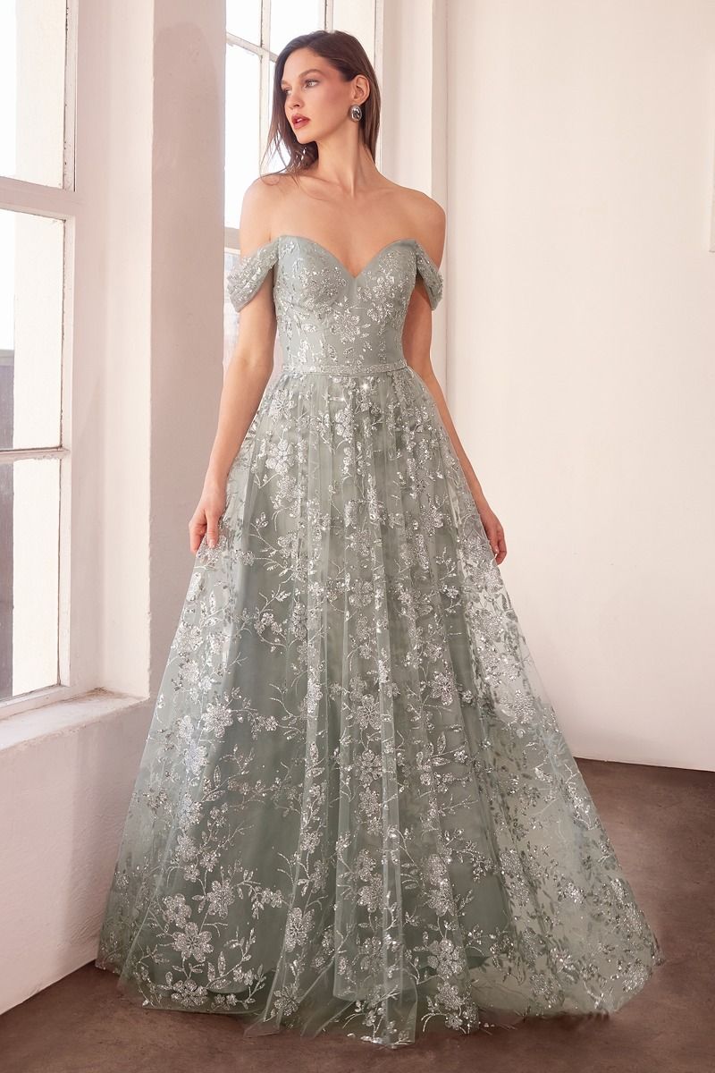 Vestido de Tul Bordado en Corte en A Escote de Corazón (Varios Colores)