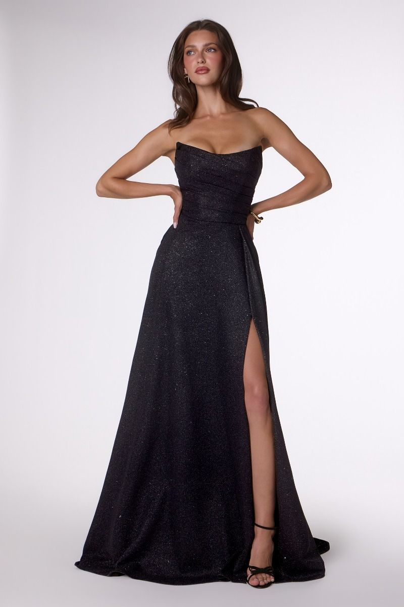 Vestido Línea A Abrillantado sin Mangas y con Abertura. (Varios Colores)