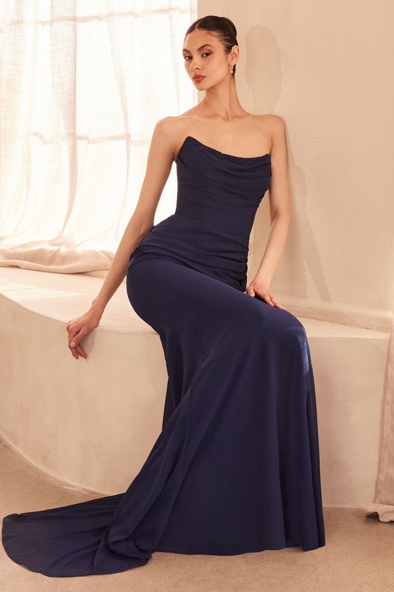 Vestido Dama de Honor en Corte Sirena  de Strapless (Varios Colores)