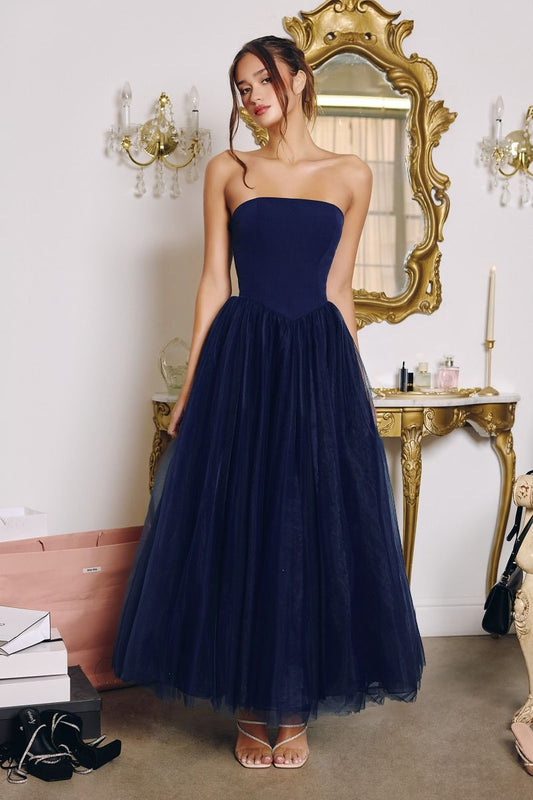 Vestido Corte en A sin Tirantes con Detalle de Moño por Detrás, Colores Lt Pink y Black