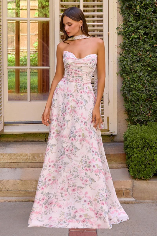 Vestido Escote corazón, corpiño fruncido, pañuelo de gasa desmontable Color Sage.