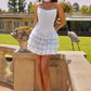 Vestido Corto de Corpiño Ajustado con Minifalda de Volantes Escalonados (Tres Colores)