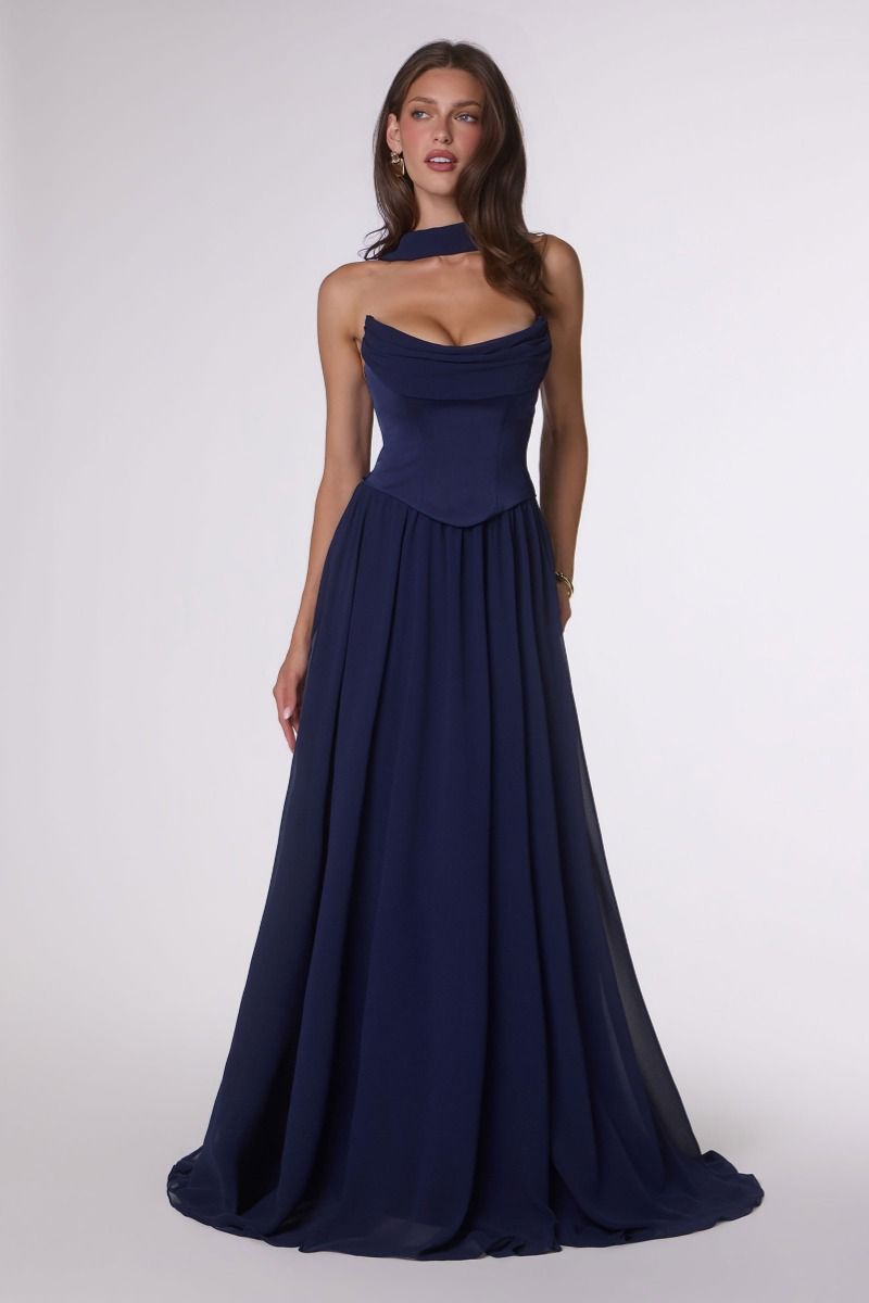 Vestido en corte A, Corpiño de Satén con Escote Drapeado, Falda Fluida de Gasa (Varios Colores)