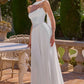 Vestido de Novia en Corte A, Escote Drapeado y Bufanda a Juego, Color Off White