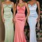 Vestido Ajustado de Satén con Escote de Corazón y Tirantes (Varios Colores)