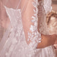Velo de Tul con Borde Floral con Cuentas en Forma Redondeada, Color Off White
