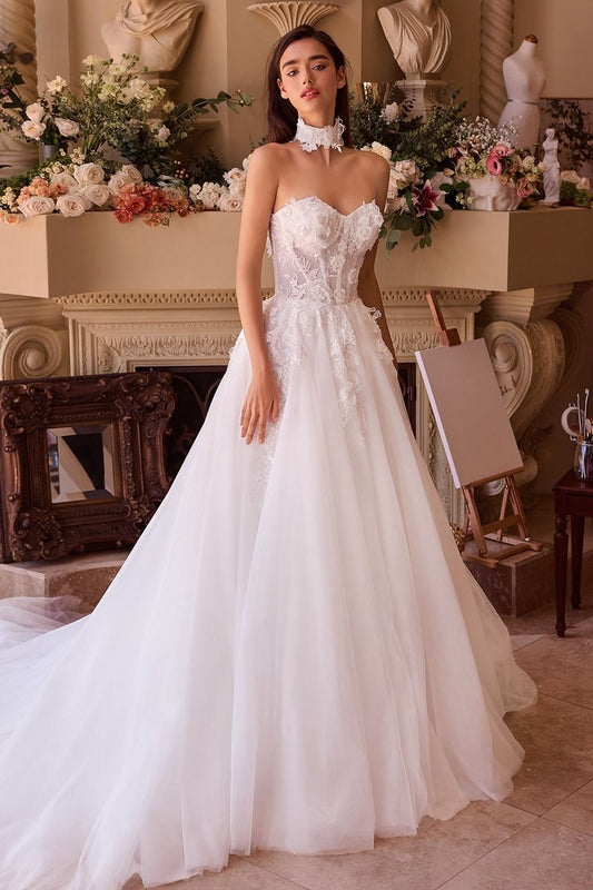 Vestido de Novia de Encaje y Tul Sin Tirantes.