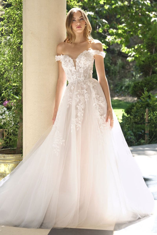 Vestido de Novia Con Escote de Corazón con Hombros Descubiertos de Tul con Encaje, Color Off White