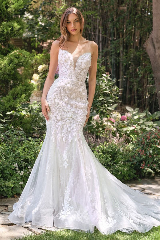 Vestido de Novia en Corte Sirena de Encaje Adornado y Espalda con Cordones, Color Off White