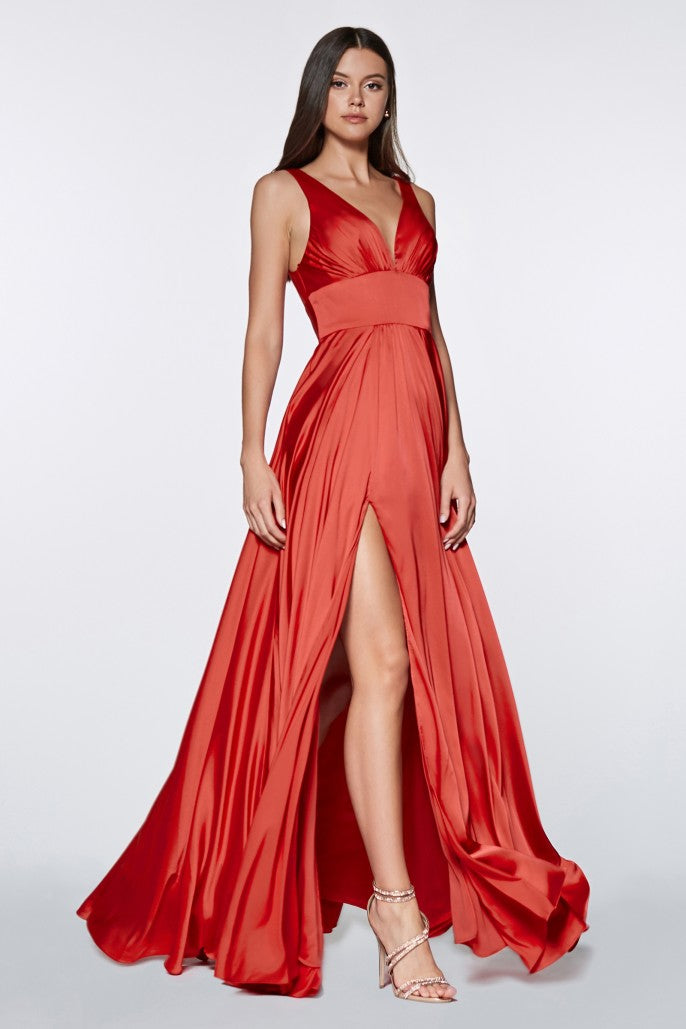 Vestido de dama de honor corte A con tela satinada color Rojo