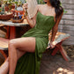 Vestido de Dama de Honor con corset ajustable y tela satinada color Olive.