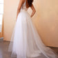 Vestido de novia evaséde tul a capas
